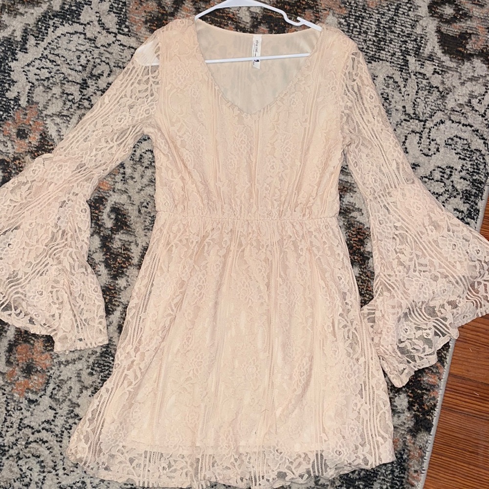 Lace Peachy Cream Flare Arms Dress